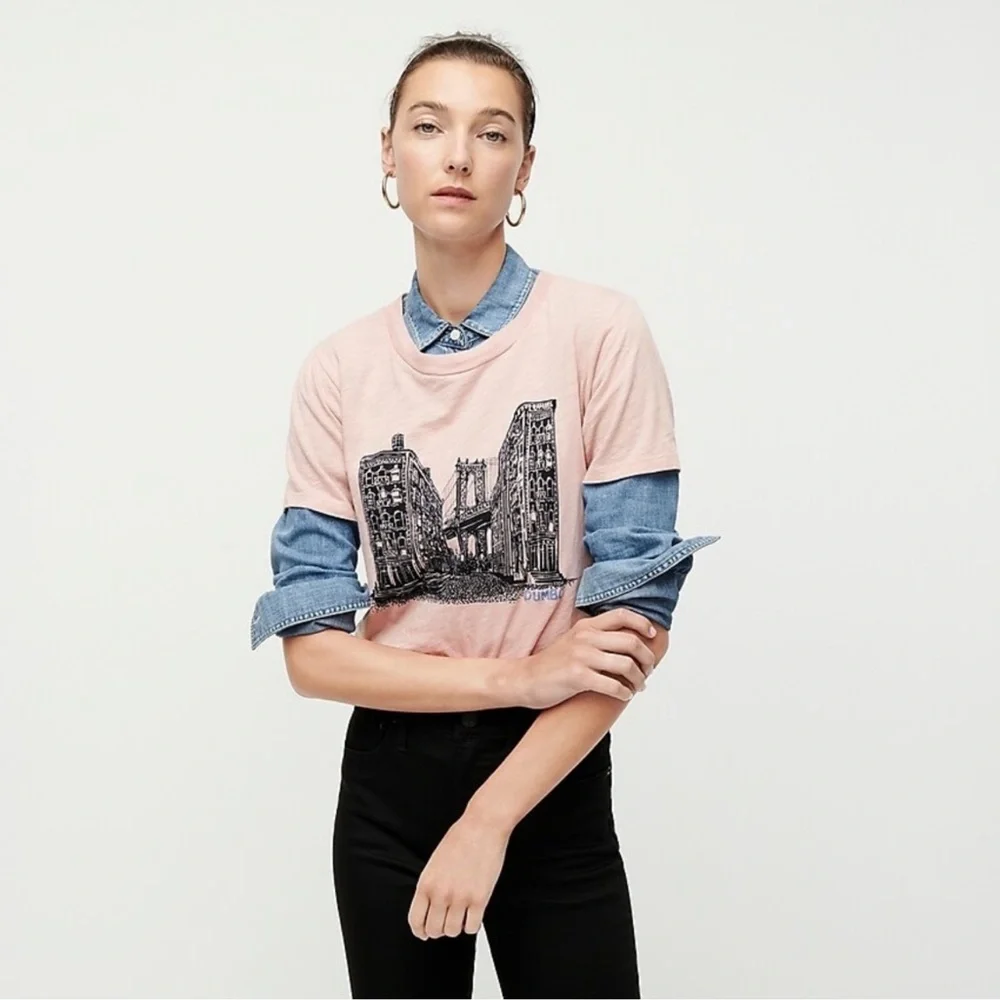 J Crew DUMBO Graphic Tee in size XSmall